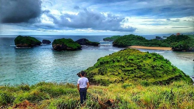 Wisata pantai Kasap mirip Raja Ampat