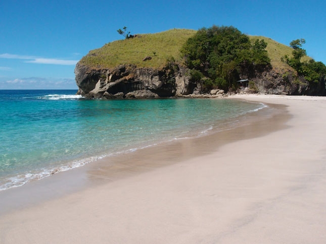 Wisata pantai Koka Maumere