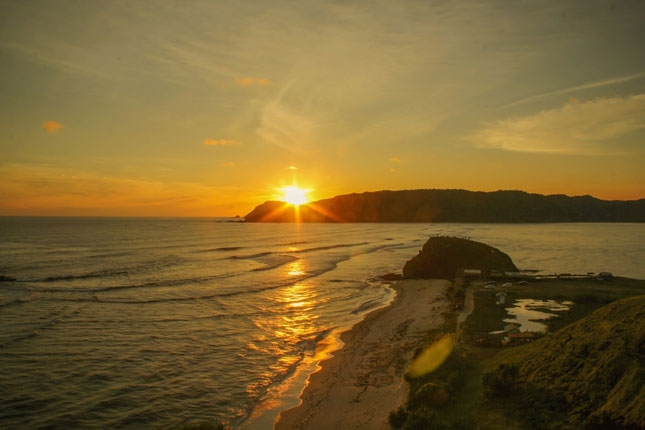 Sunset di pantai Seger Lombok
